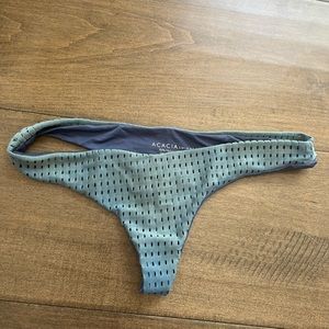 Mesh Acacia swimwear bottoms size small!